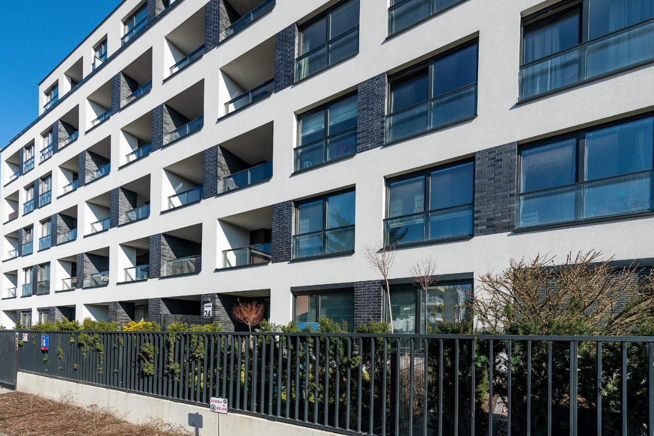 Apartment Airport Lirowa - P&o Serviced Warschau