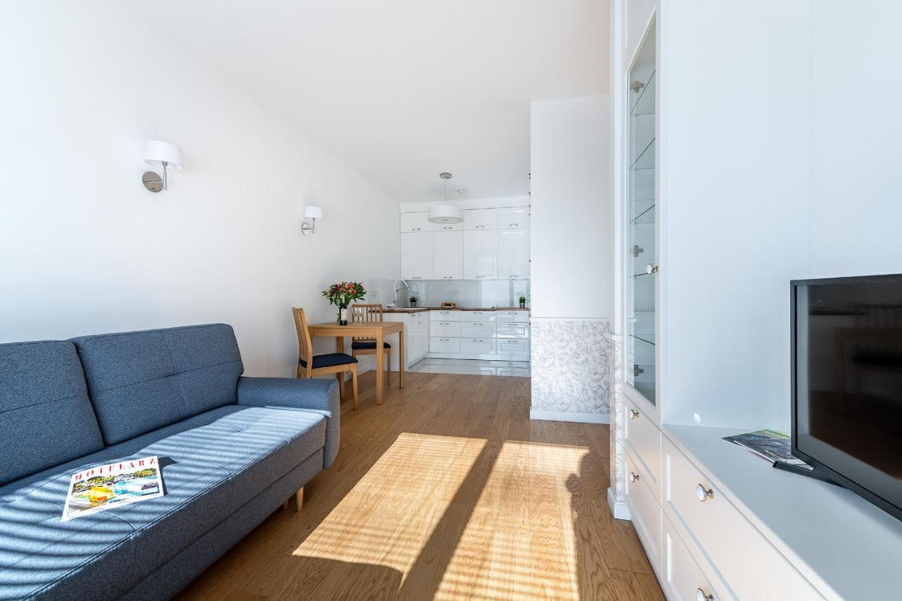 Apartament Airport Lirowa - P&o Serviced